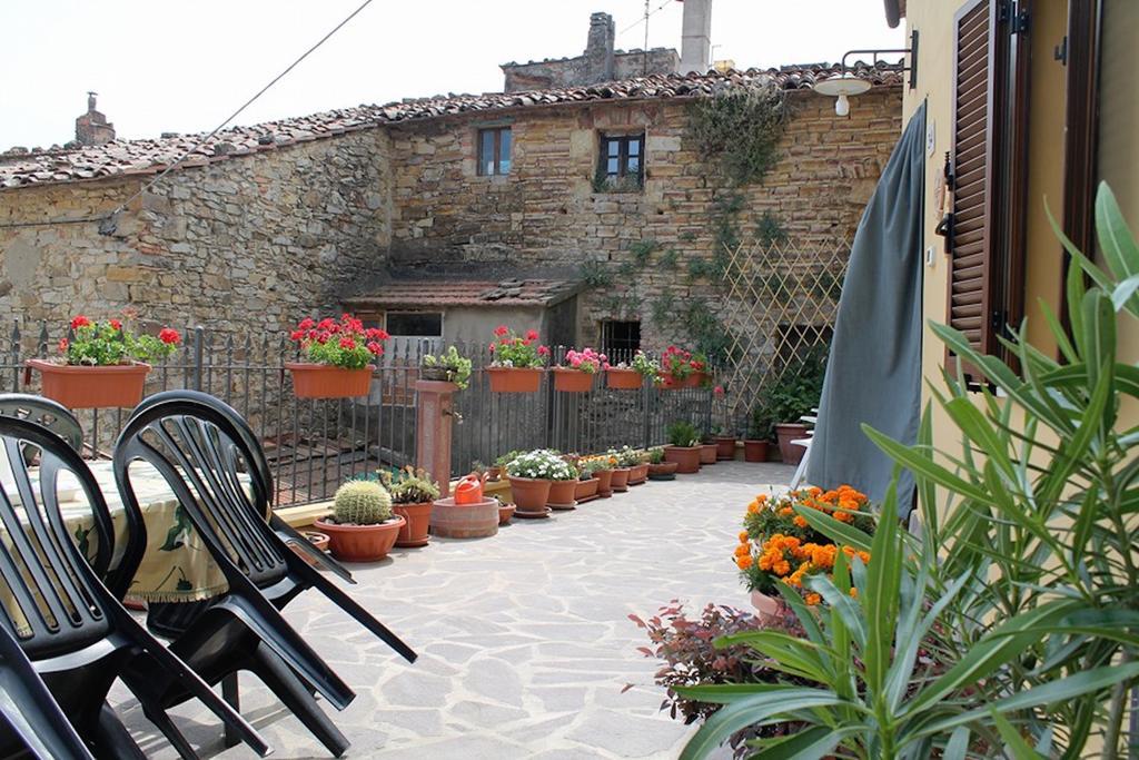 Casa Vacanze in Borgo Monteverdi Marittimo Esterno foto