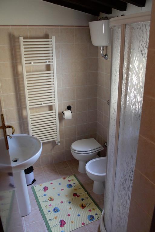 Casa Vacanze in Borgo Monteverdi Marittimo Esterno foto
