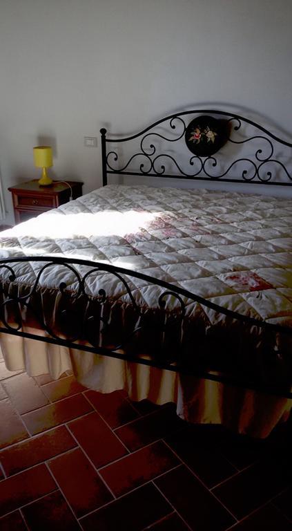 Casa Vacanze in Borgo Monteverdi Marittimo Esterno foto